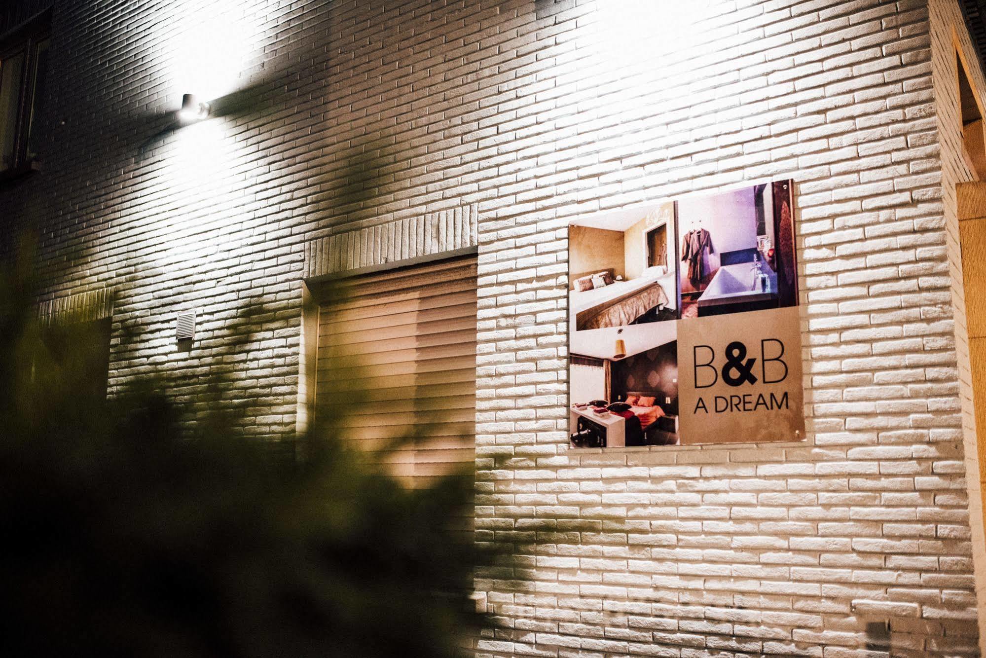 A Dream & Massages Bed & Breakfast Bruges