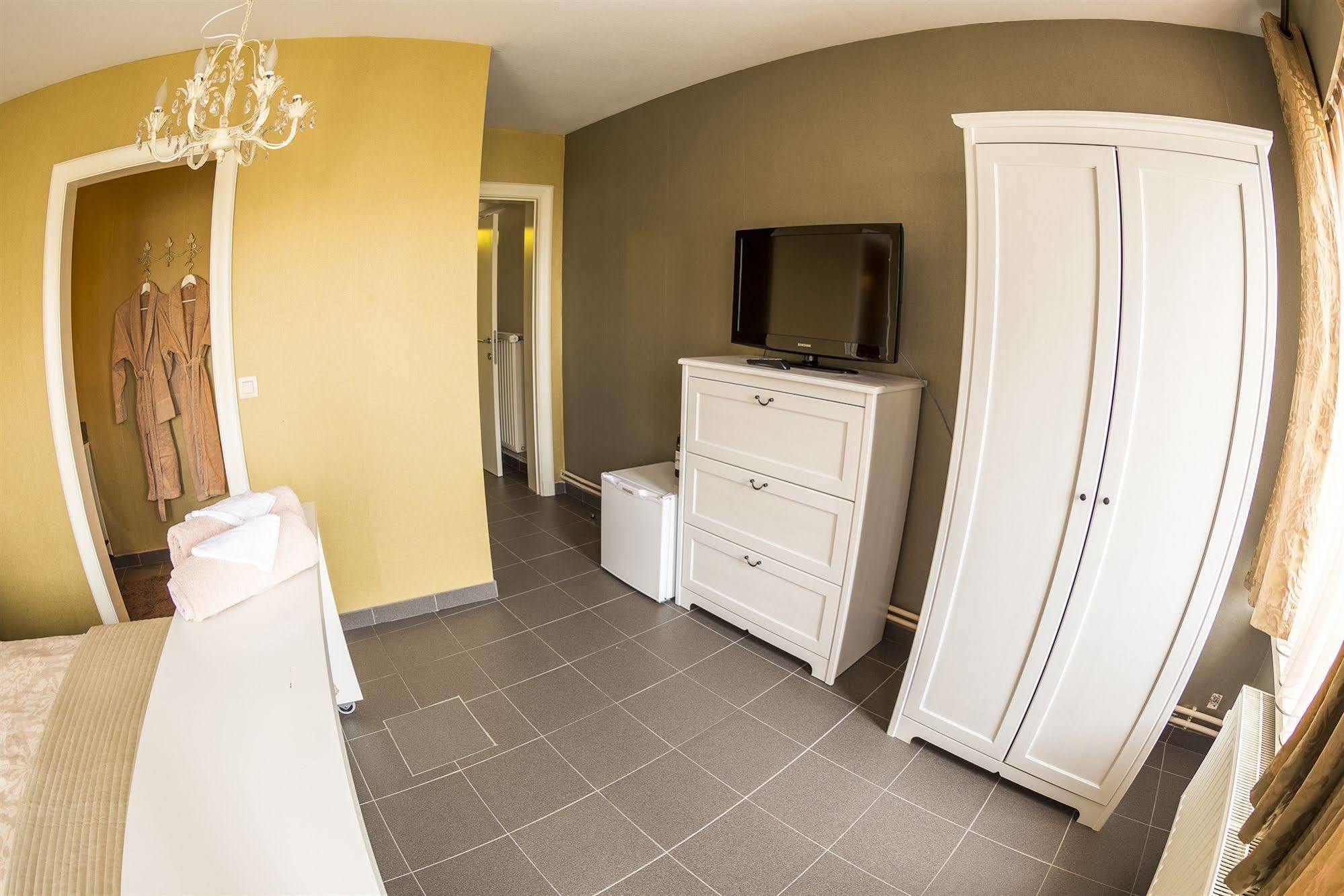 A Dream & Massages Bed & Breakfast Bruges