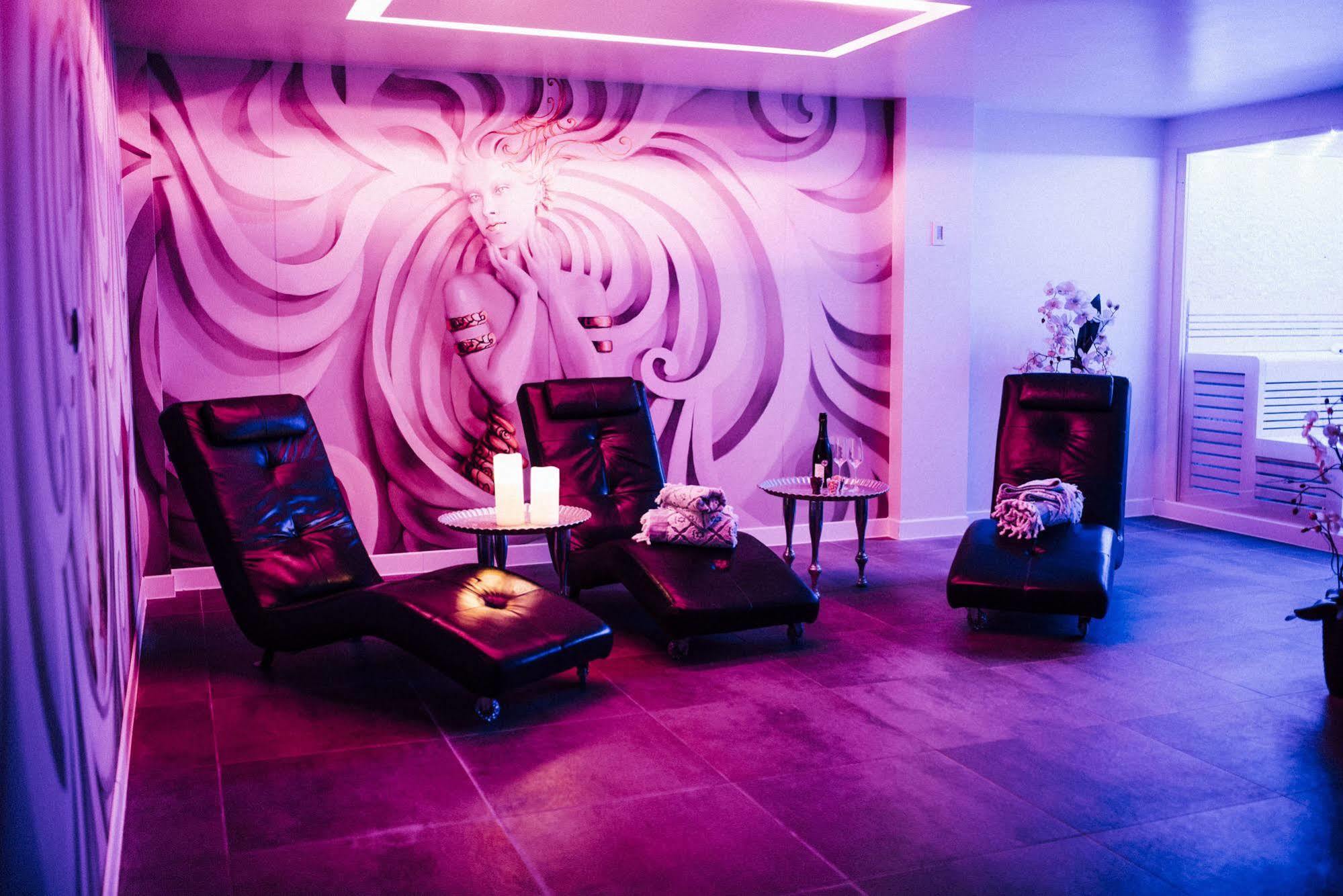 A Dream & Massages 2*