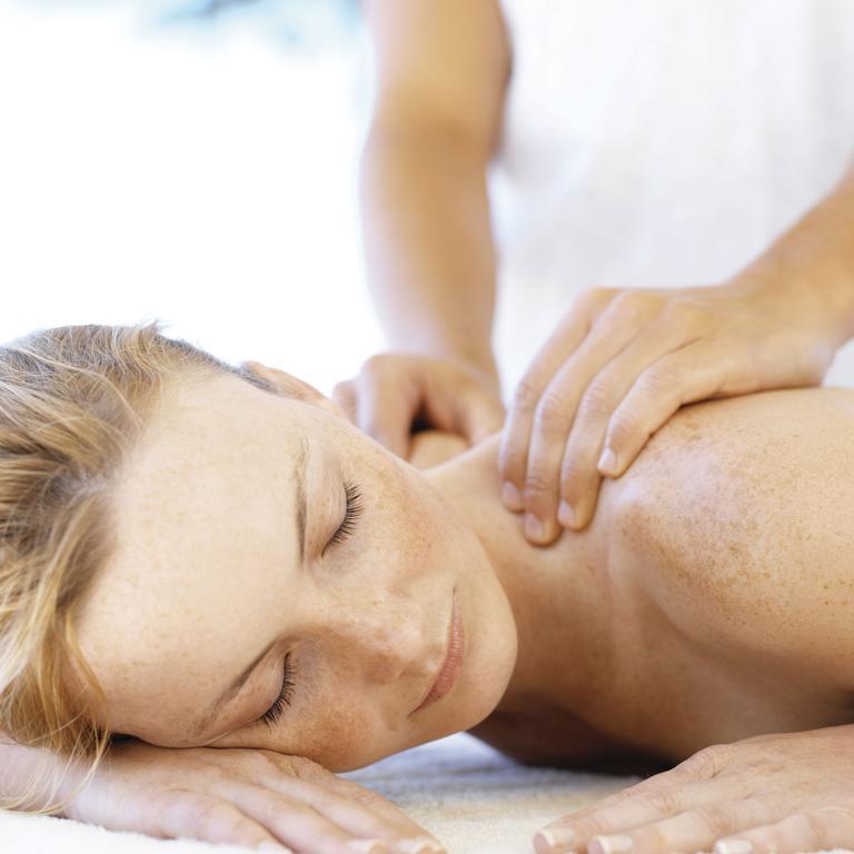 Couette-café A Dream & Massages 2*